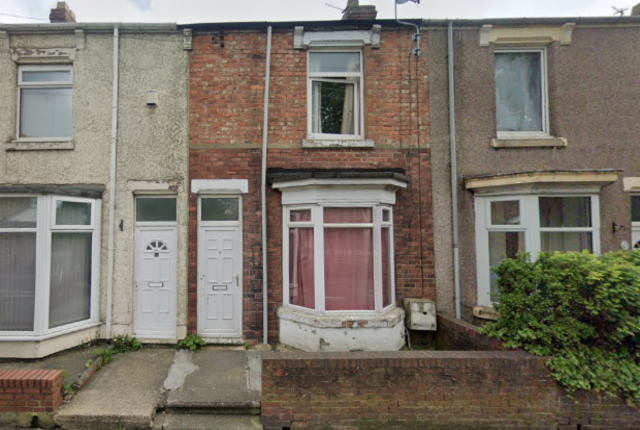 Property image 2 of 2